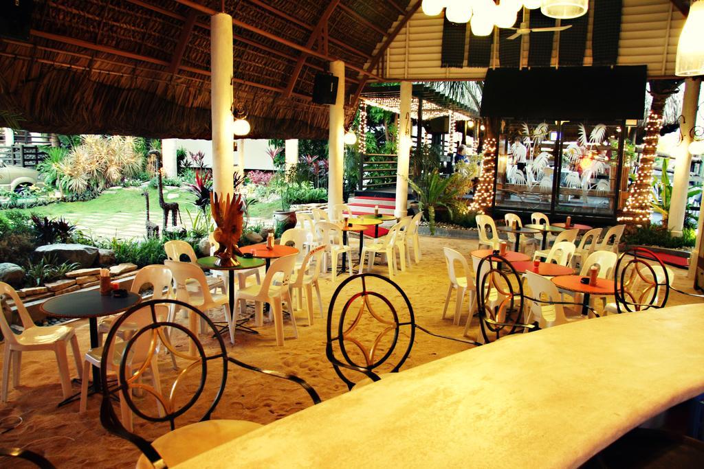 Java Hotel Laoag Eksteriør bilde