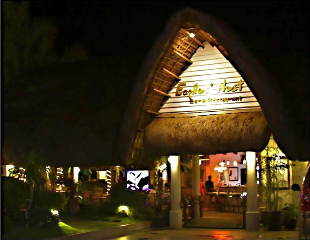 Java Hotel Laoag Eksteriør bilde